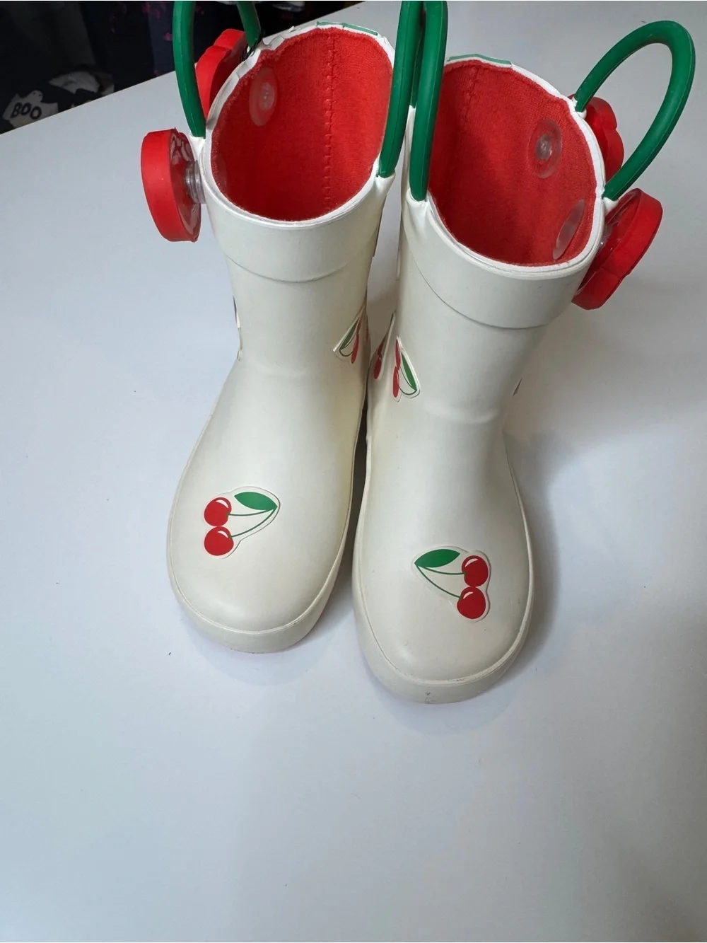NWT Truce Girls Cherry Print Rain Boots Size 5/6 White Red Green Cute Handles